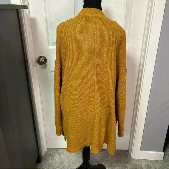 Gentle  Fawn Cardigan - Picture 3 of 6